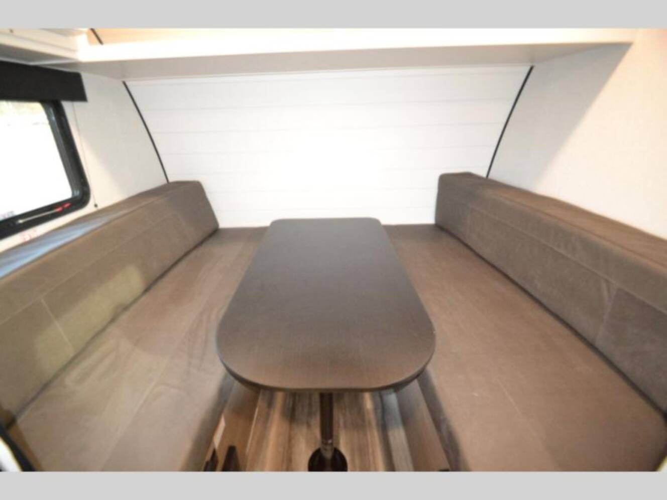 A photo of this 2026 Jayco Jay Flight SLX 140TB