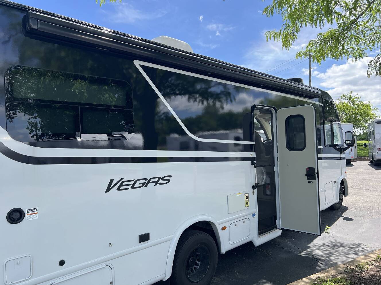 A photo of this 2026 Thor Motor Coach Vegas 28.1