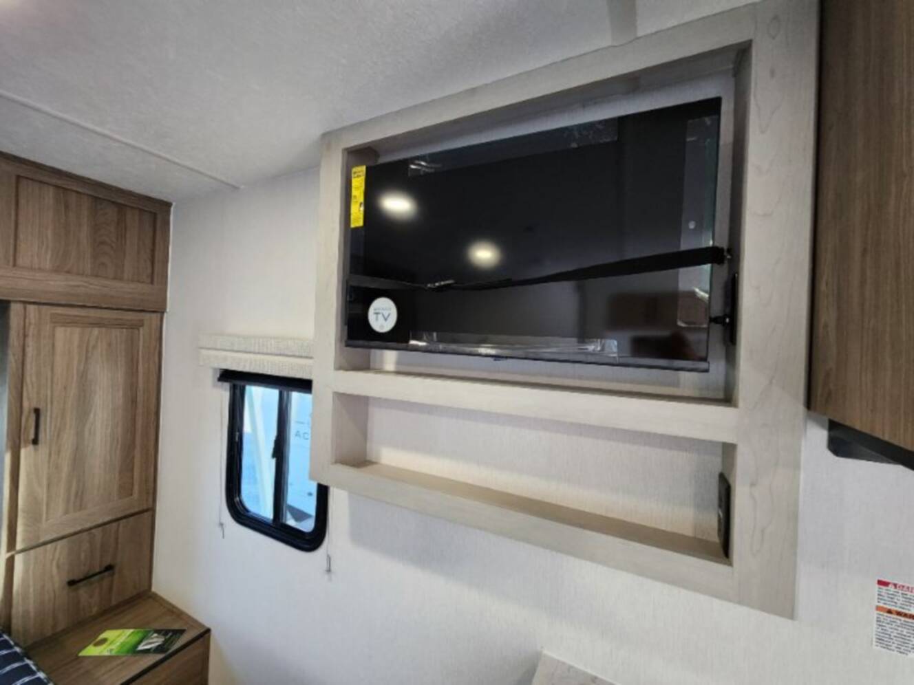 A photo of this 2025 Coachmen Freedom Express Select 19SE