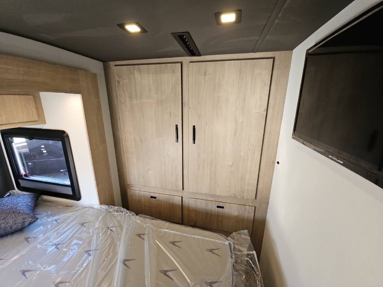 A photo of this 2026 Grand Design LINEAGE SERIES F 31ZW