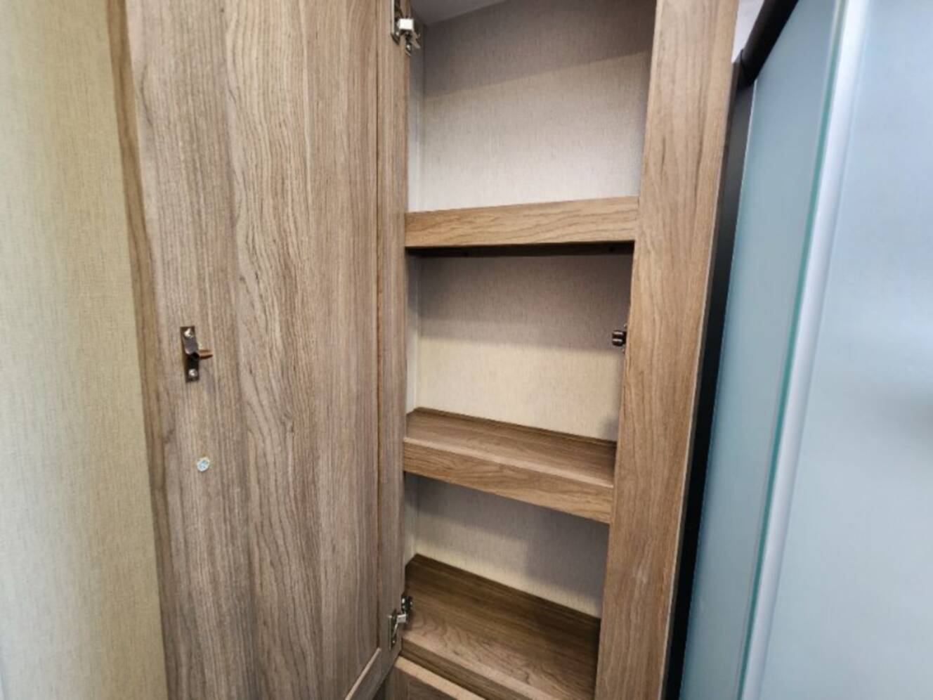 A photo of this 2025 Coachmen Freedom Express Select 19SE