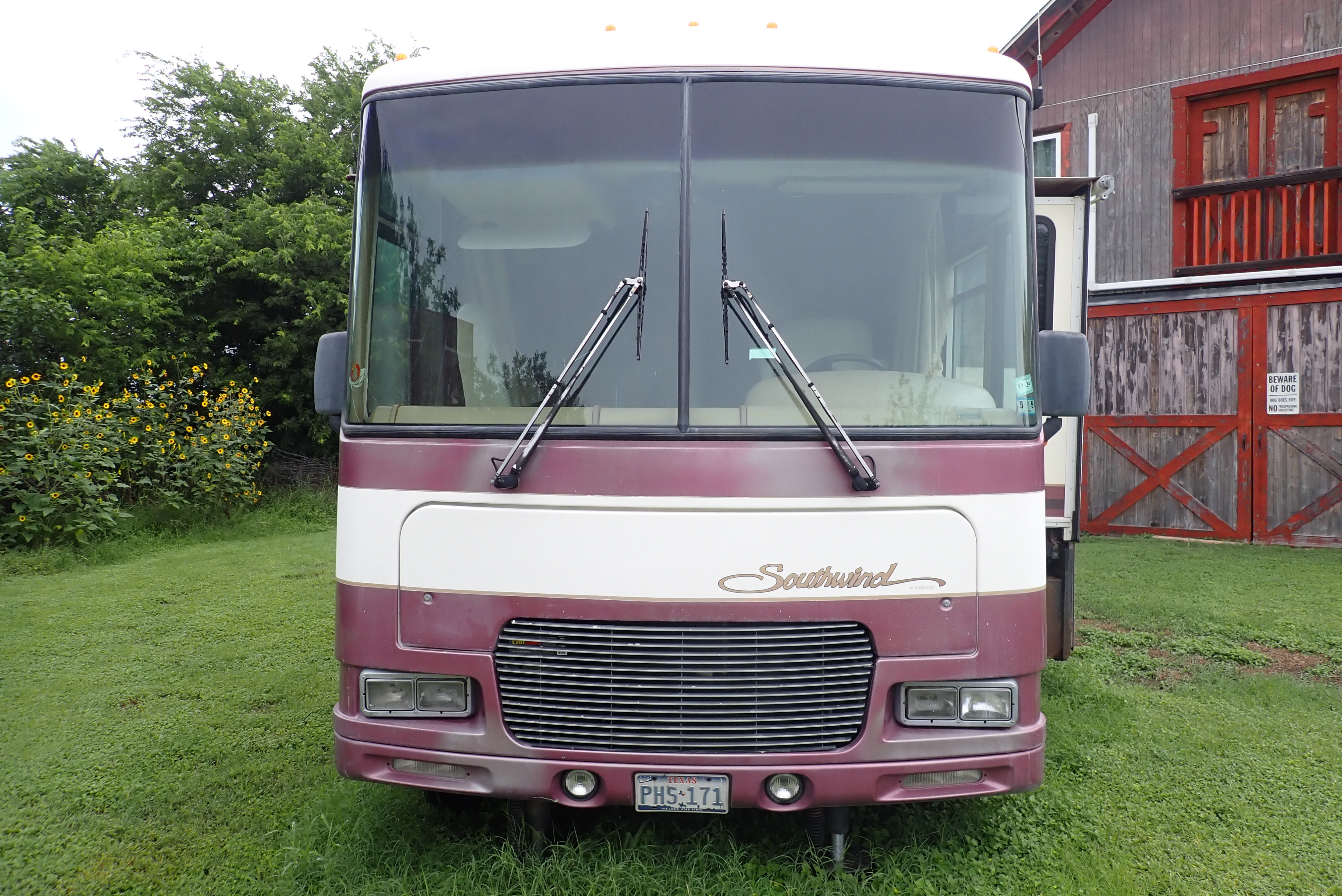 1999 Fleetwood SOUTHWIND 36T in taylor TX