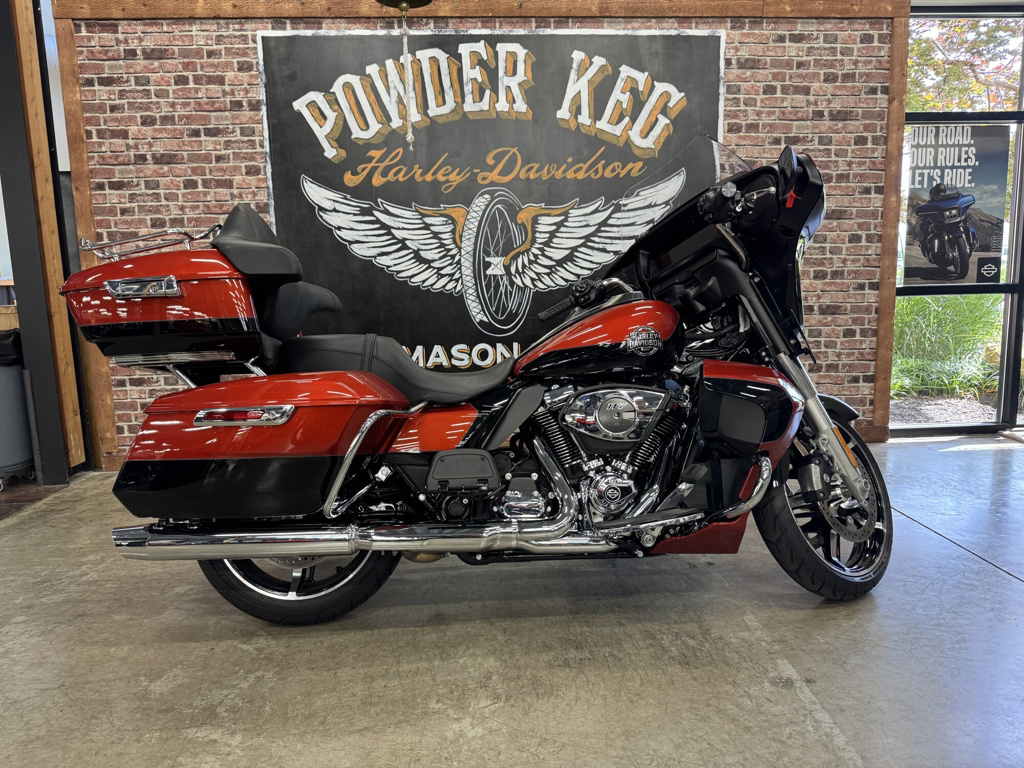 2025 Harley-Davidson Street Glide Ultra BASE in Mason, OH