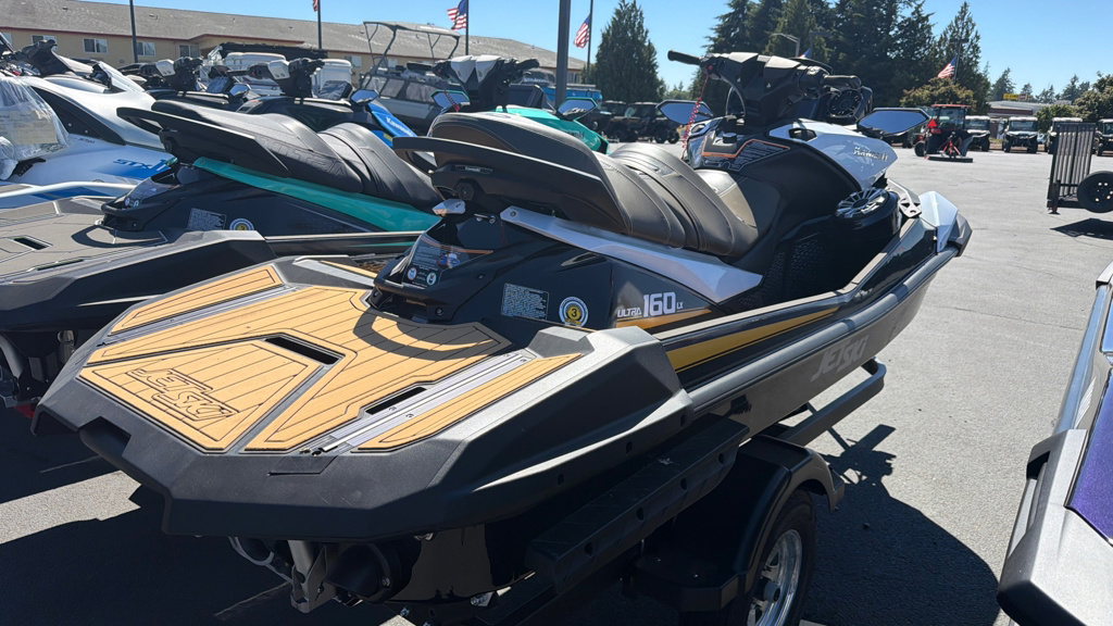 2026 Kawasaki Jet Ski Ultra 160LX LX LX in Sublimity, OR