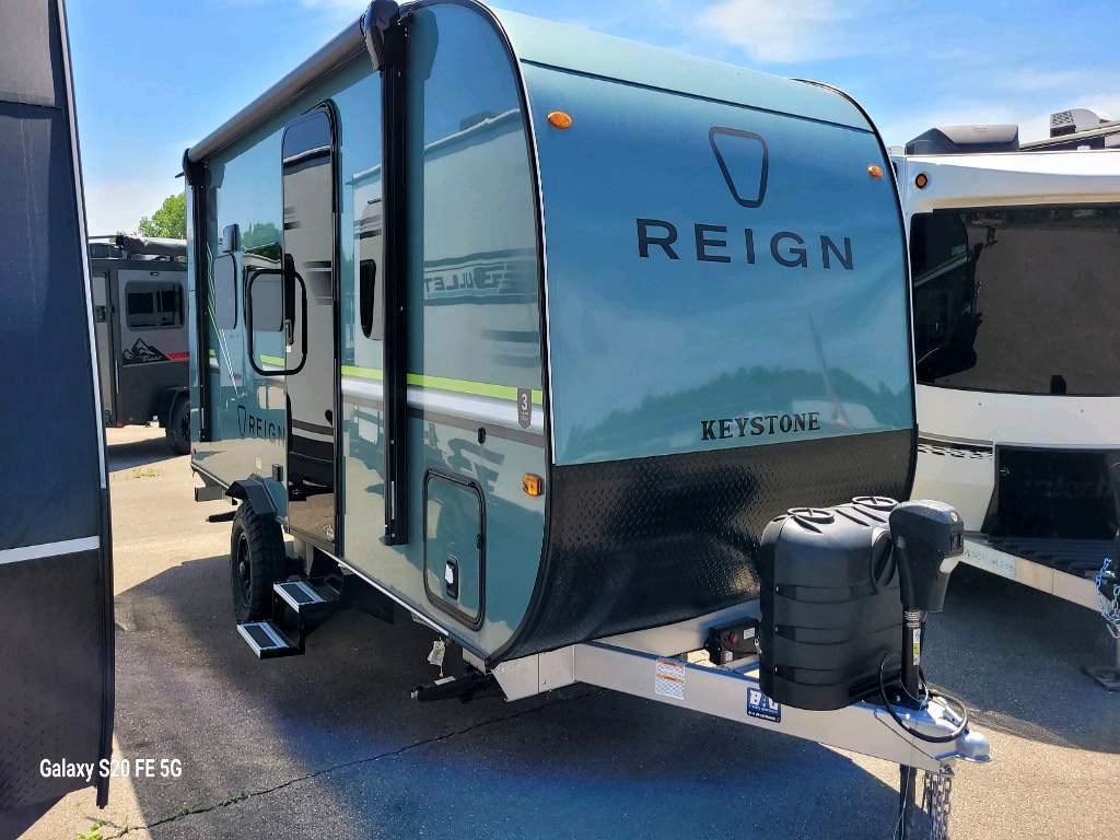 2026 Keystone Reign 18RB in clio MI