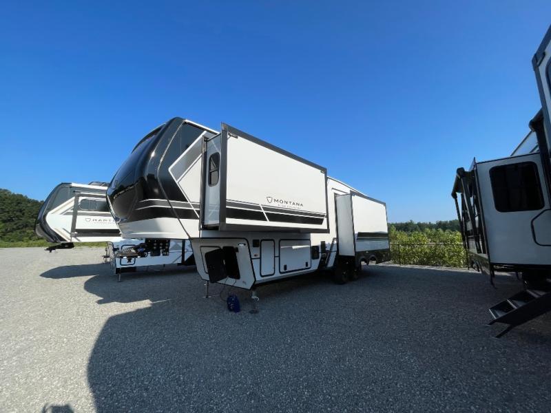 2026 Keystone Montana High Country 295RL in muskegon MI