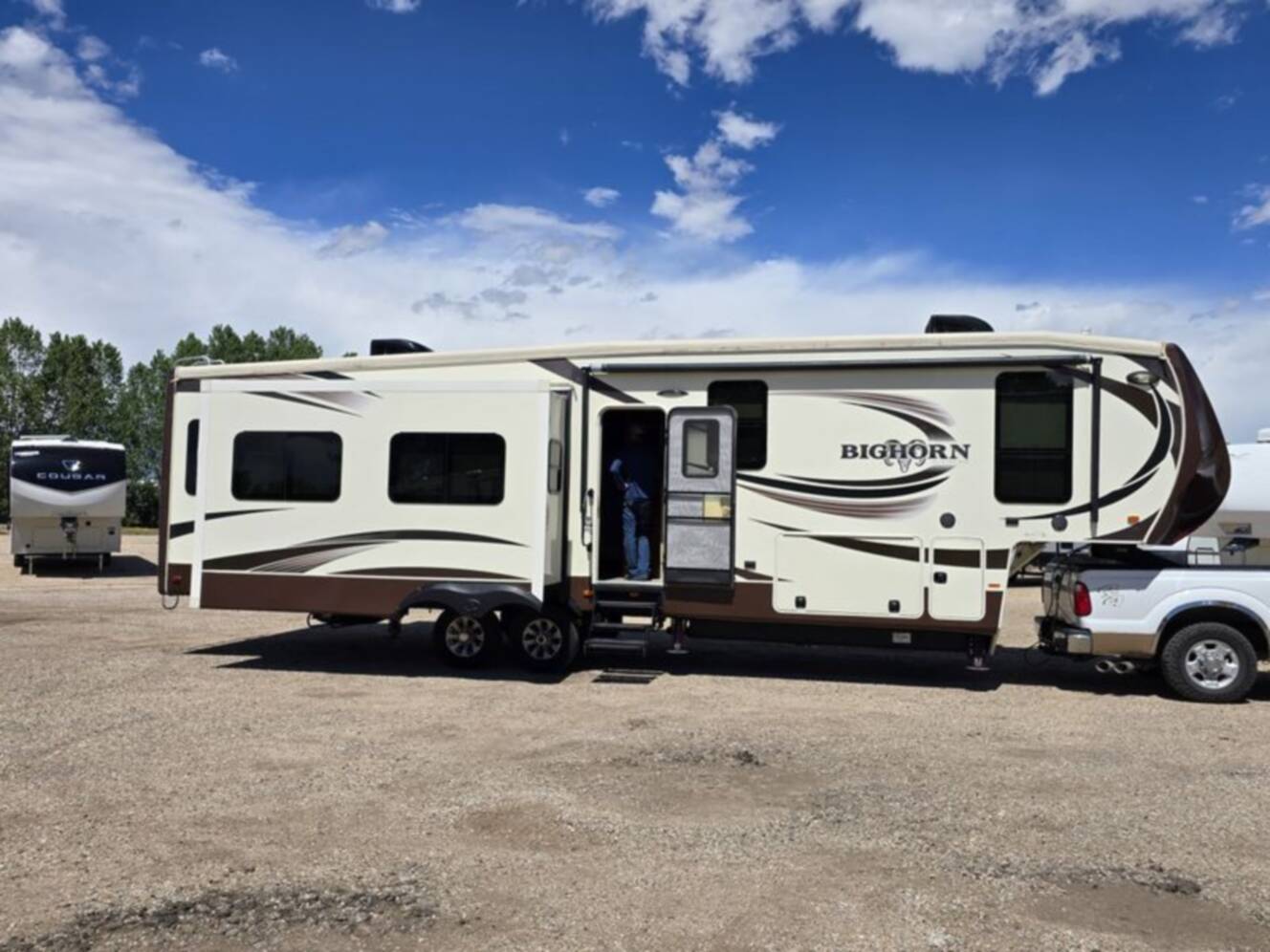 A photo of this 2015 Heartland Bighorn 3570rs