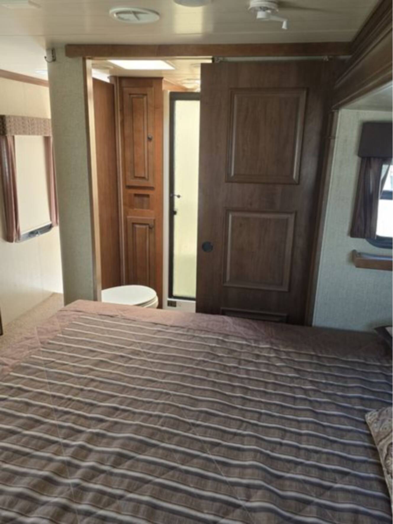A photo of this 2015 Heartland Bighorn 3570rs