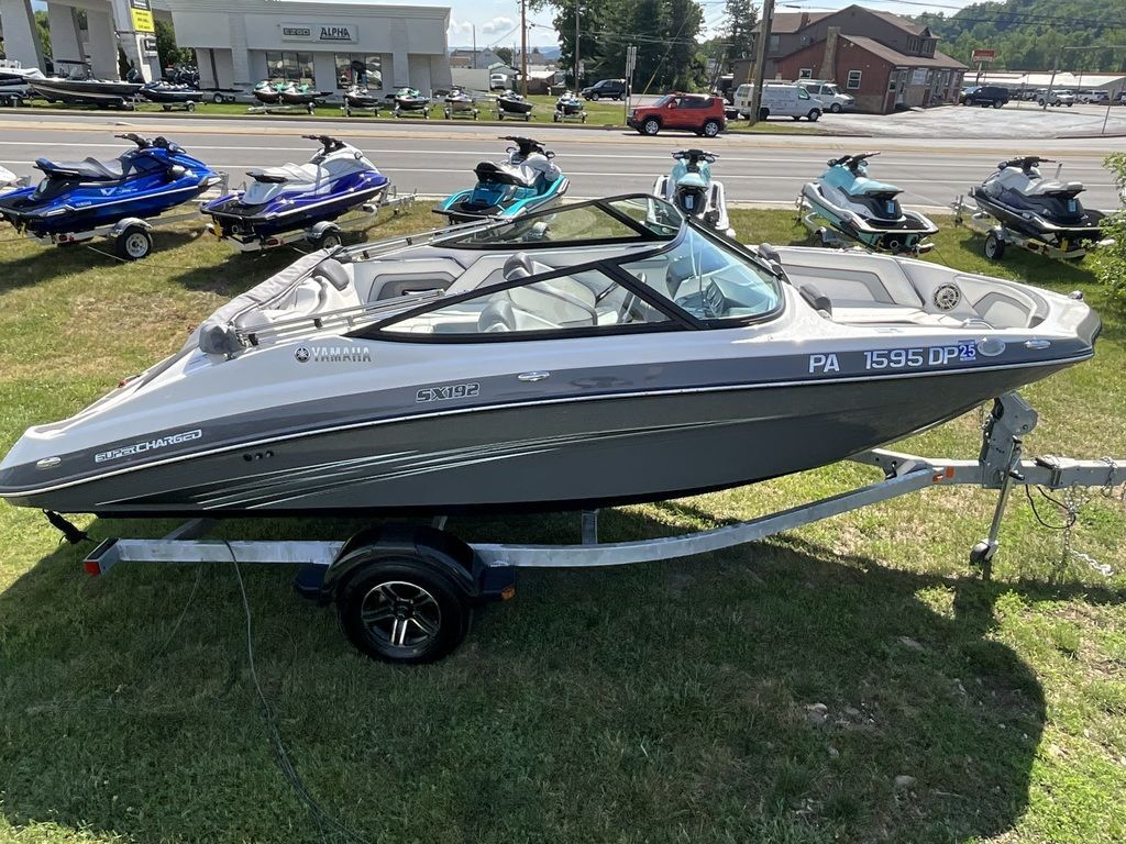 2015 Yamaha Marine SX192 250 in duncansville PA