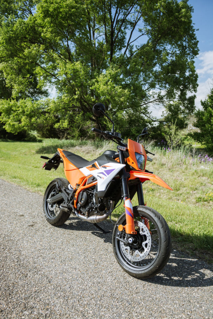 2026 KTM 390 SMC R 390 R in Harrisonburg, VA