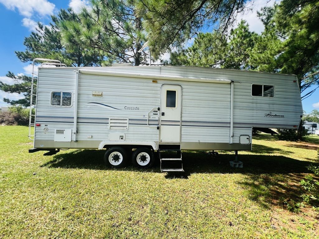 2003 Coachmen CASCADE 528RKS in newport NC