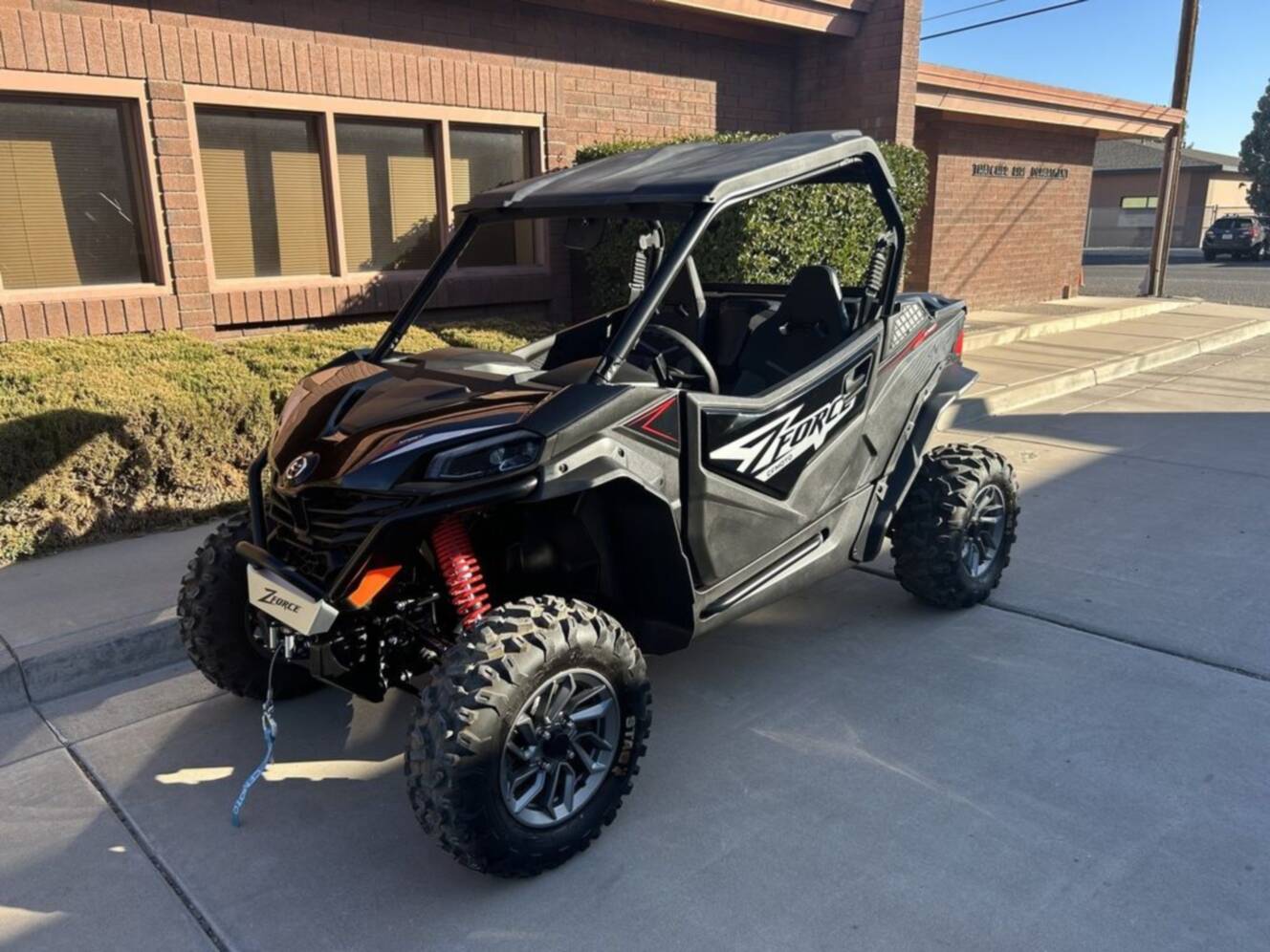 A photo of this 2023 CFMOTO ZForce 950 Sport
