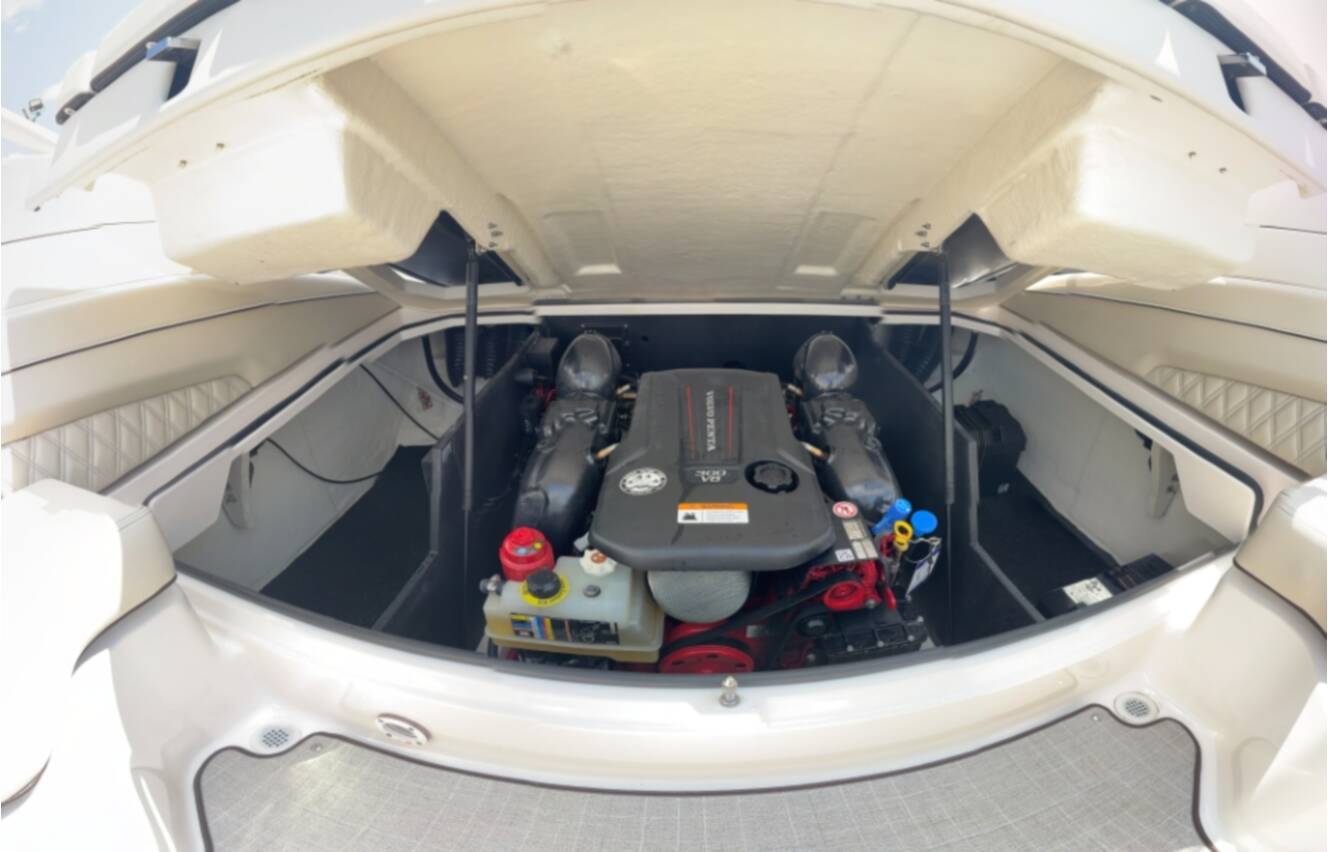A photo of this 2023 Regal LS4