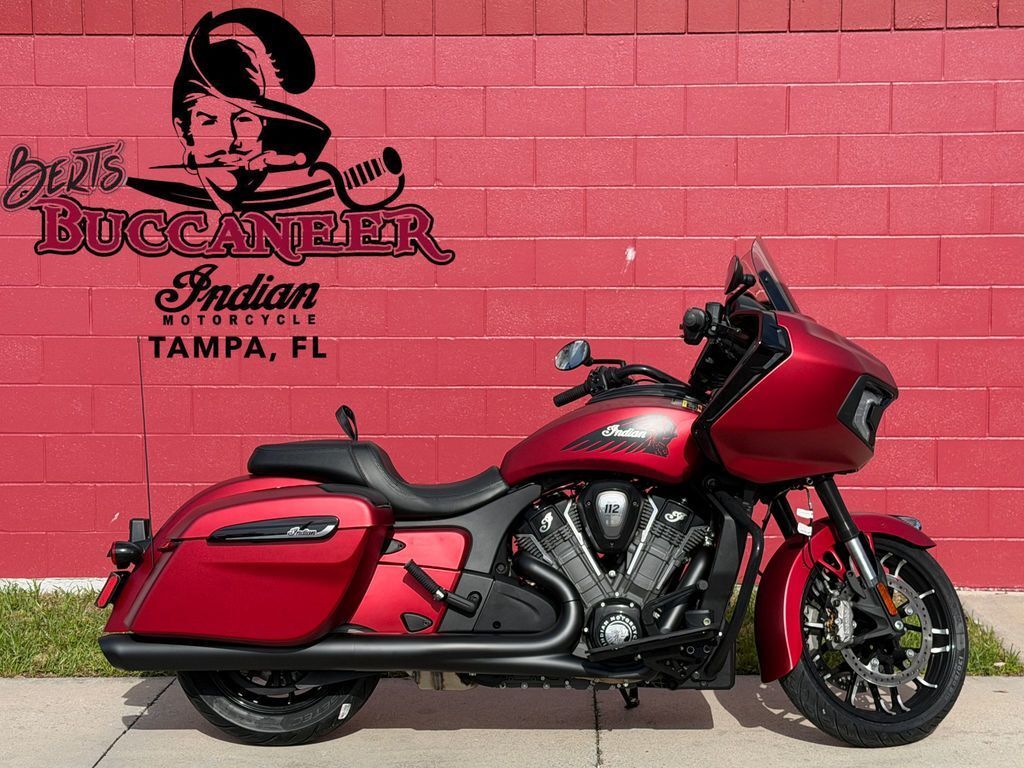 2026 Indian Motorcycle® CHALLENGER DH 112, SUNSET RED SMOKE BASE in Tampa, FL