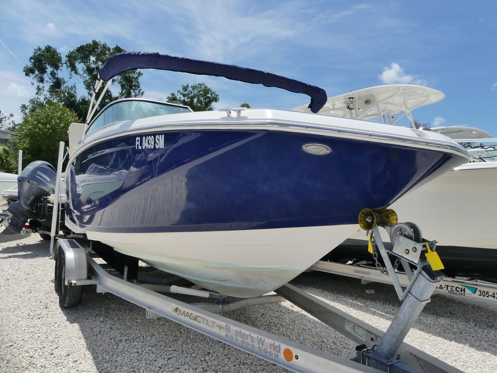 2020 Regal 23 OBX in bradenton FL