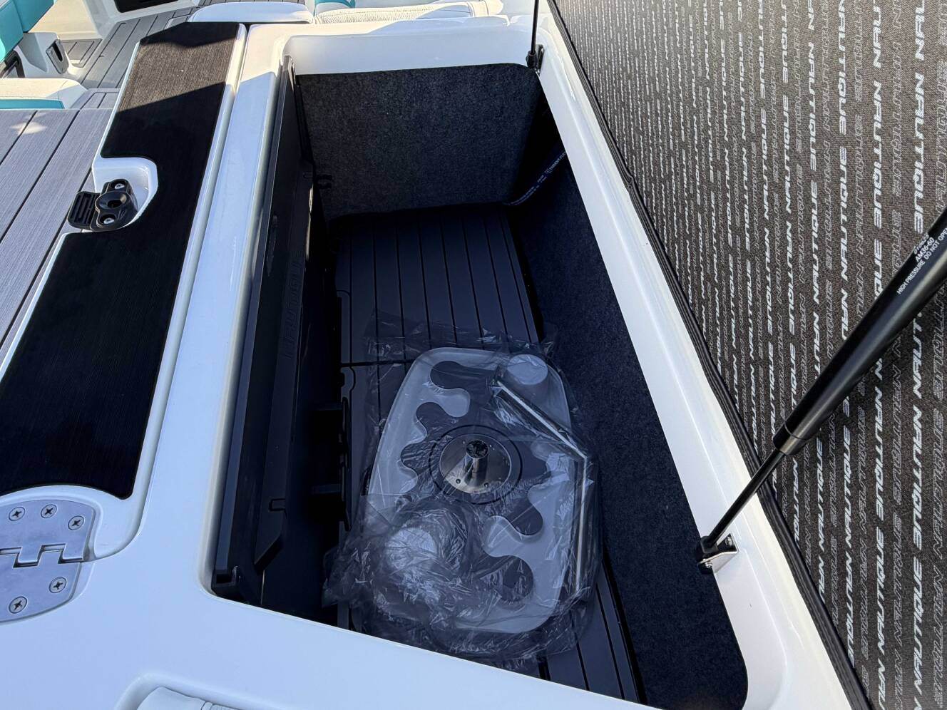 A photo of this 2026 Nautique G23