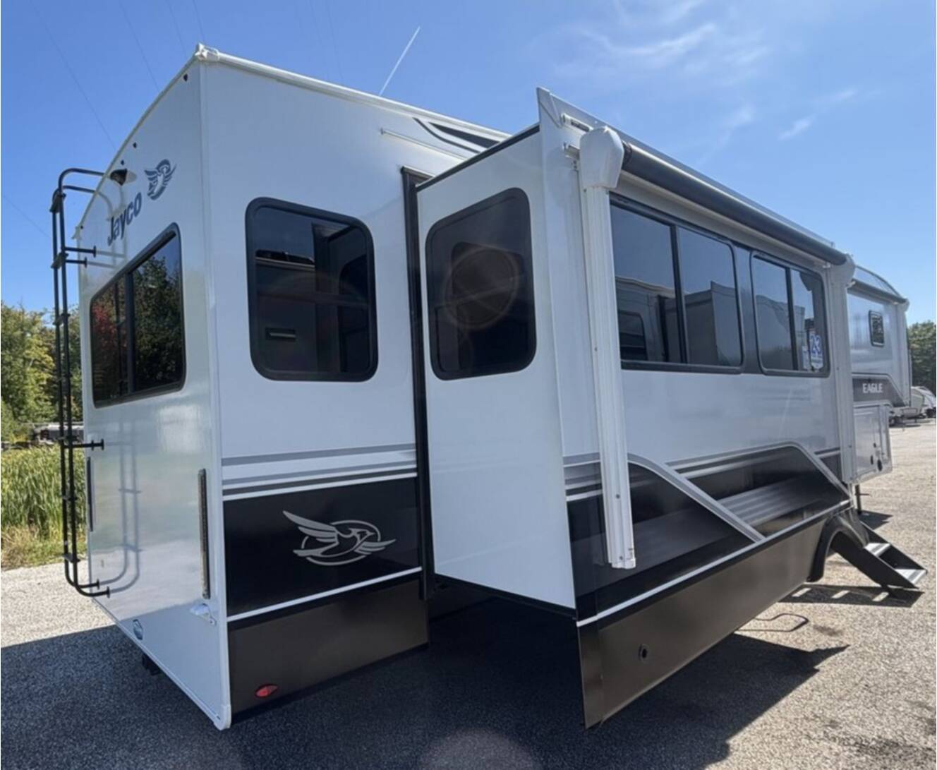 A photo of this 2026 Jayco Fifth Wheels Eagle 355MBQS