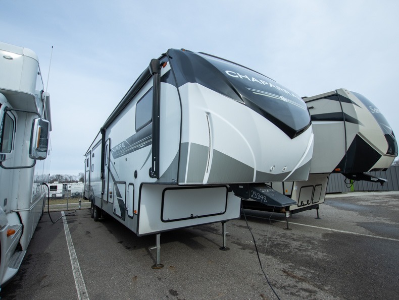 2022 Coachmen Chaparral 367BH RV