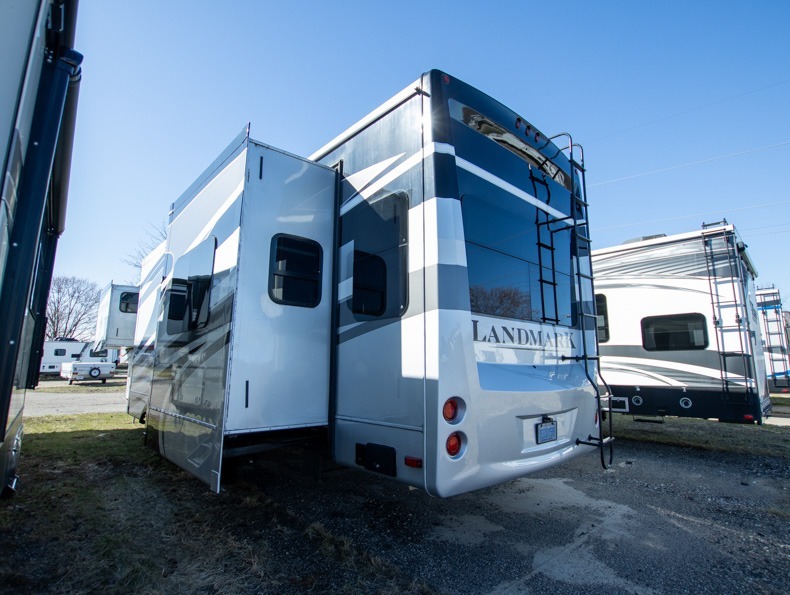 View more photos of this listing