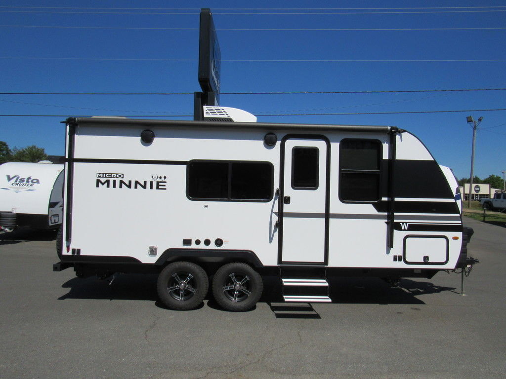2025 Winnebago Micro Minnie 2108FBS RV