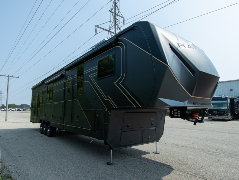 2026 Keystone Raptor 441HB in grand rapids MI