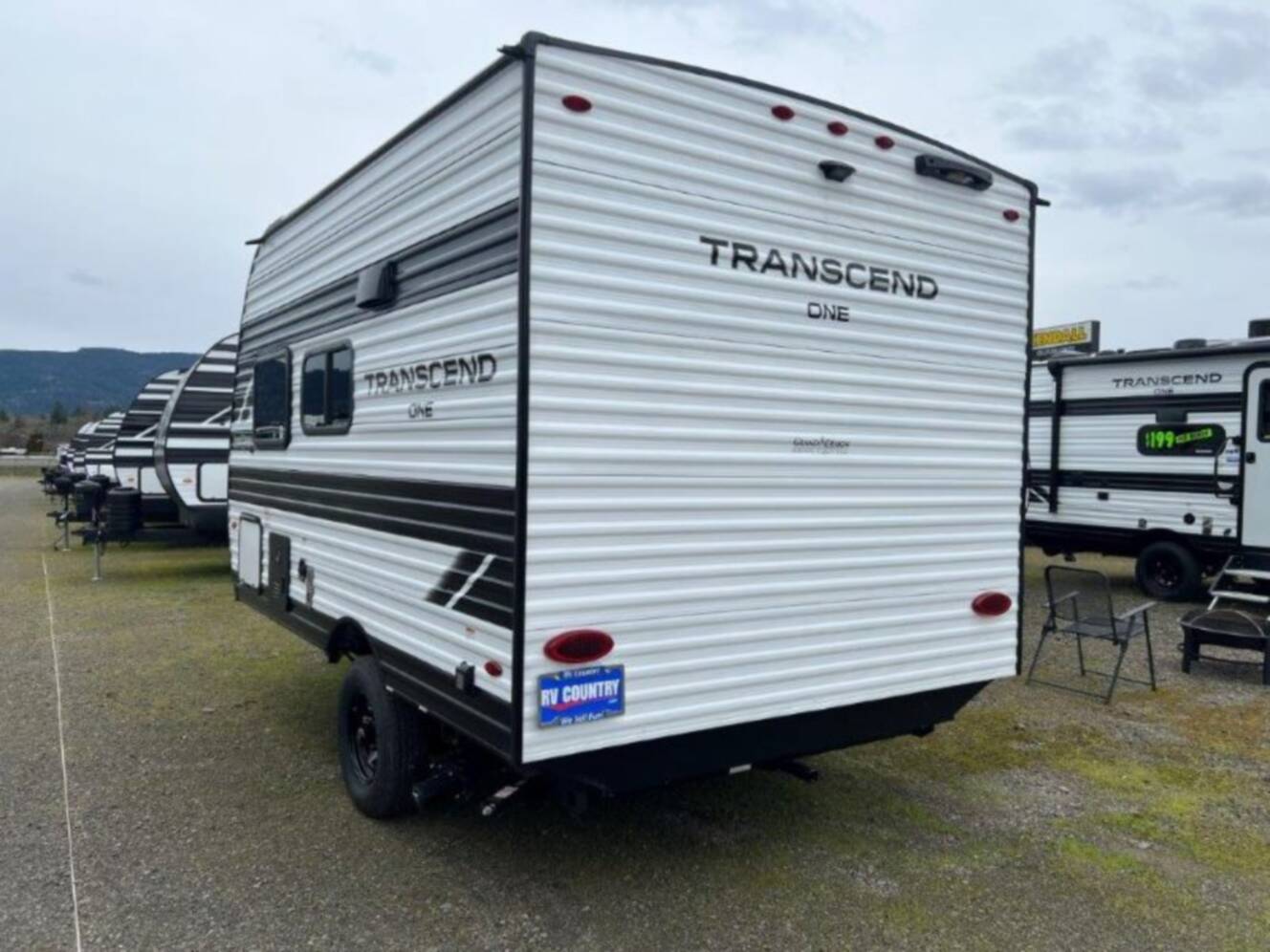A photo of this 2026 Jayco Jay Flight SLX 250BHW