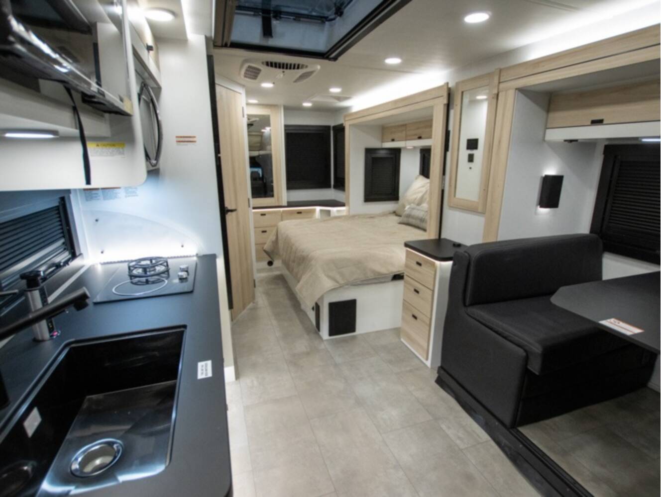A photo of this 2026 Jayco Melbourne Prestige 25LP