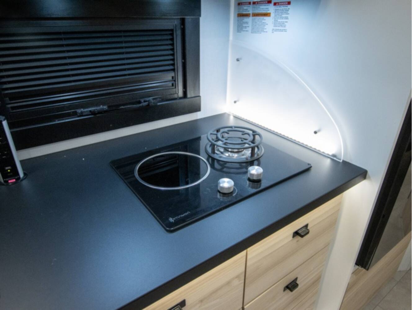 A photo of this 2026 Jayco Melbourne Prestige 25LP