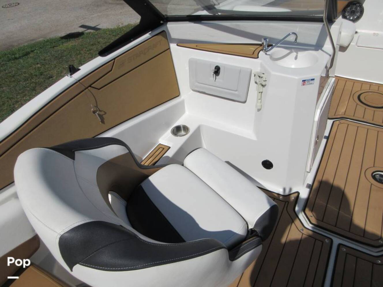 A photo of this 2021 Starcraft SVX210 DC