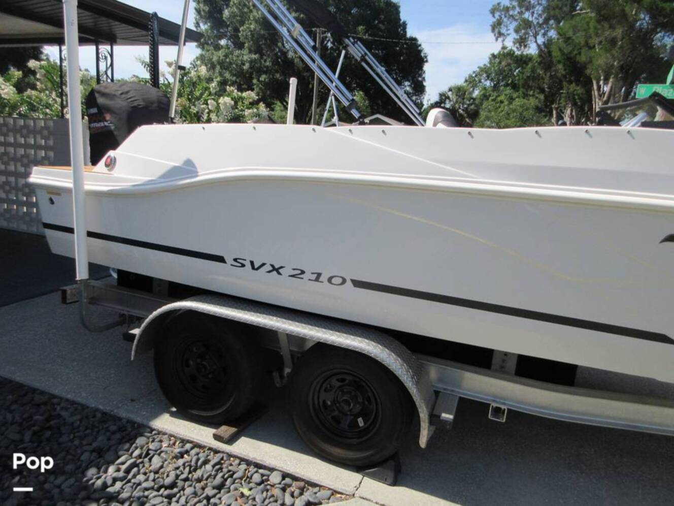 A photo of this 2021 Starcraft SVX210 DC