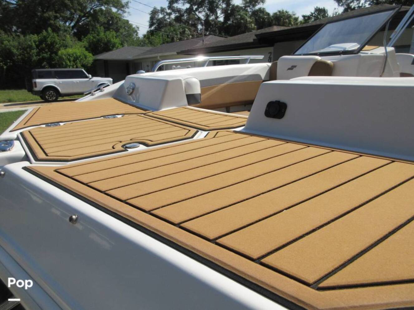 A photo of this 2021 Starcraft SVX210 DC