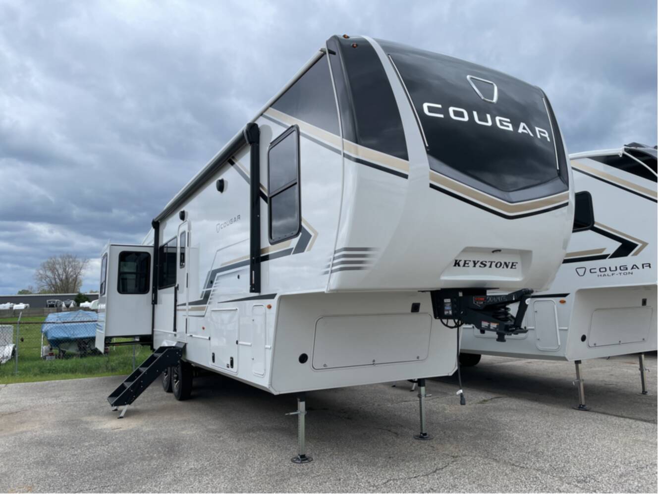A photo of this 2026 Keystone Cougar 320RDS