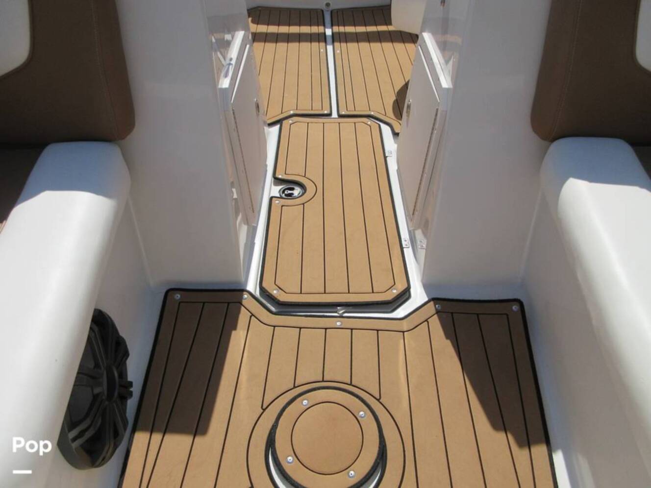 A photo of this 2021 Starcraft SVX210 DC
