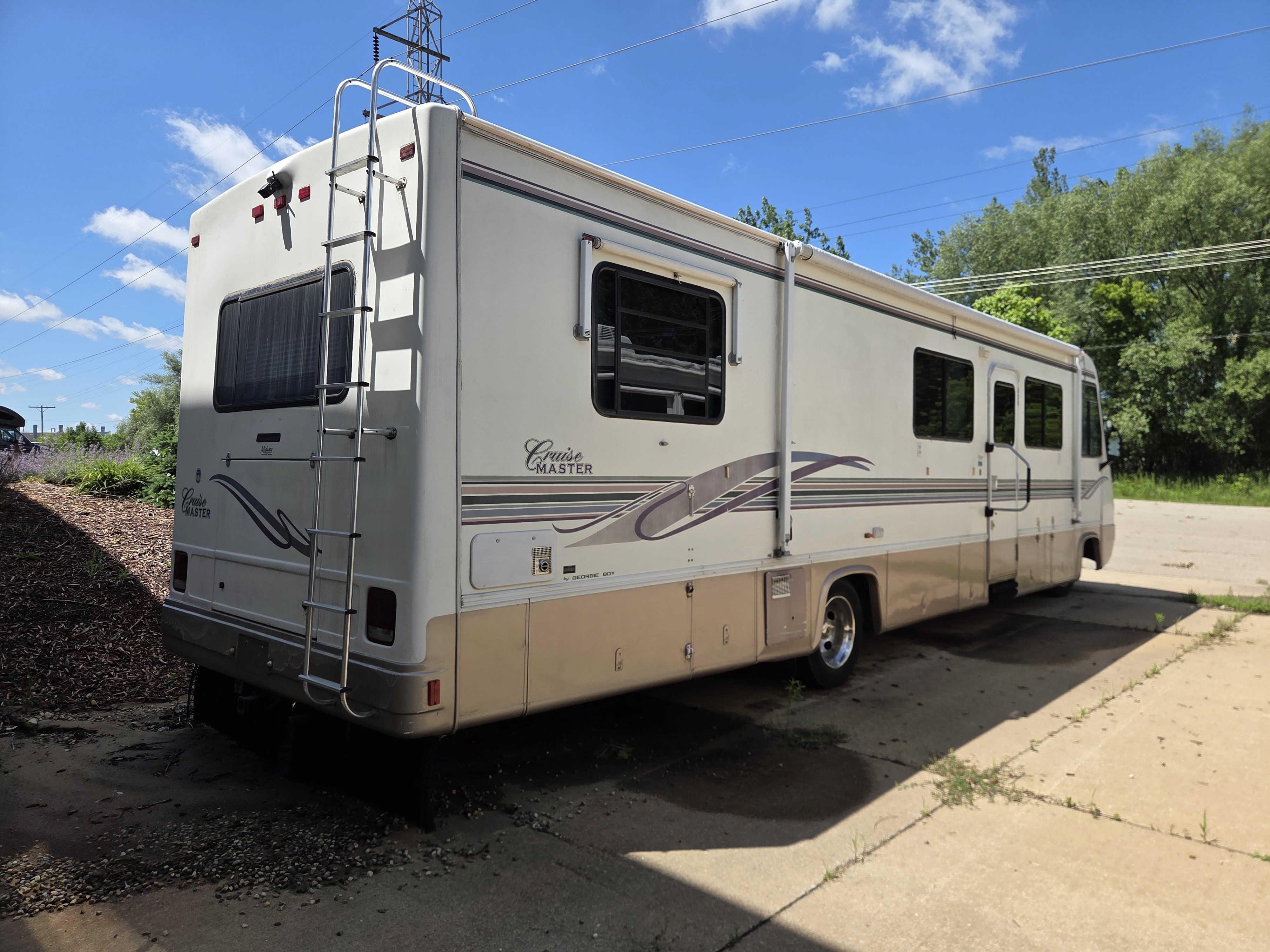View more photos of this listing