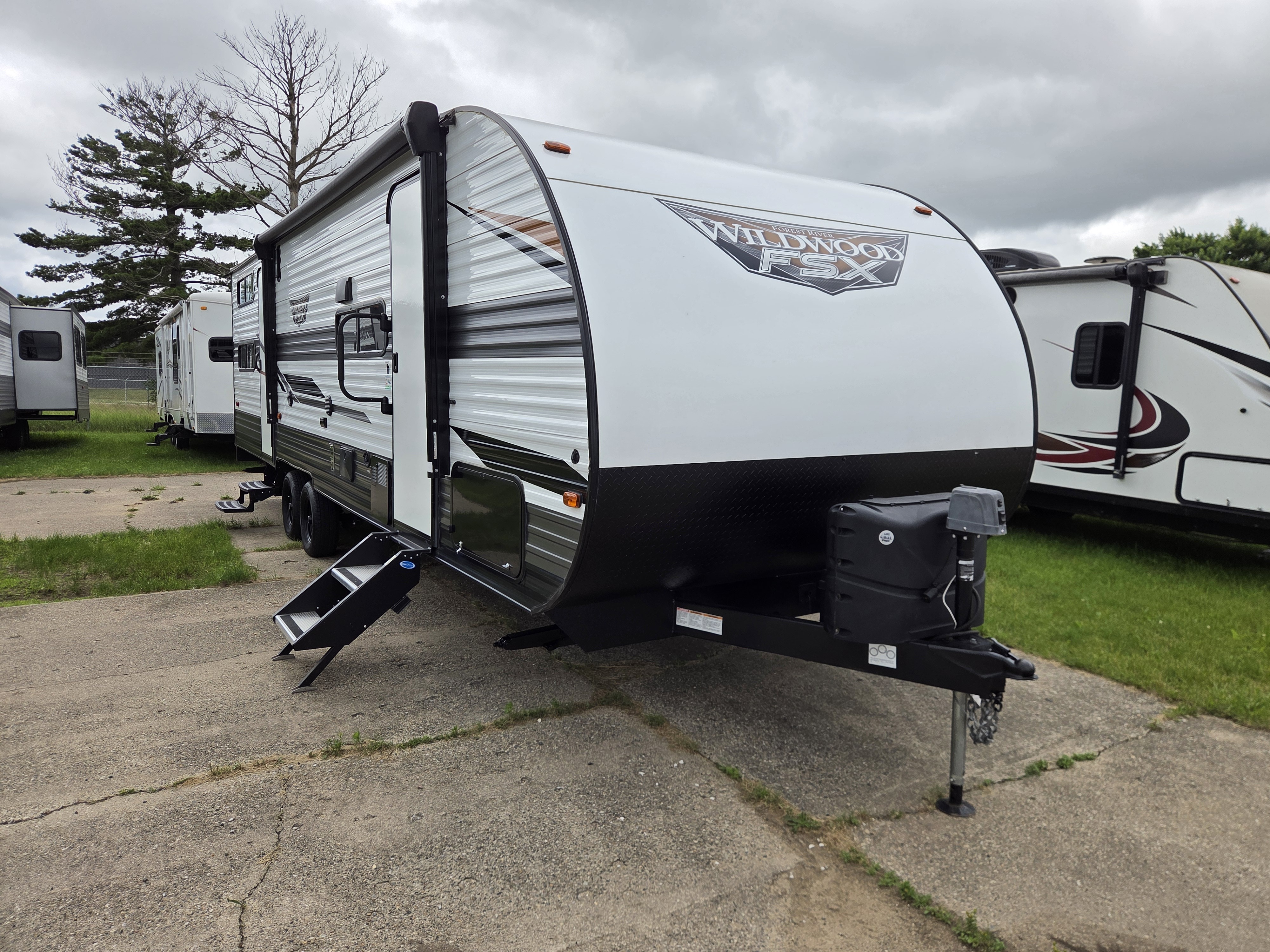 2022 Forest River Wildwood FSX 280RT in grand rapids MI