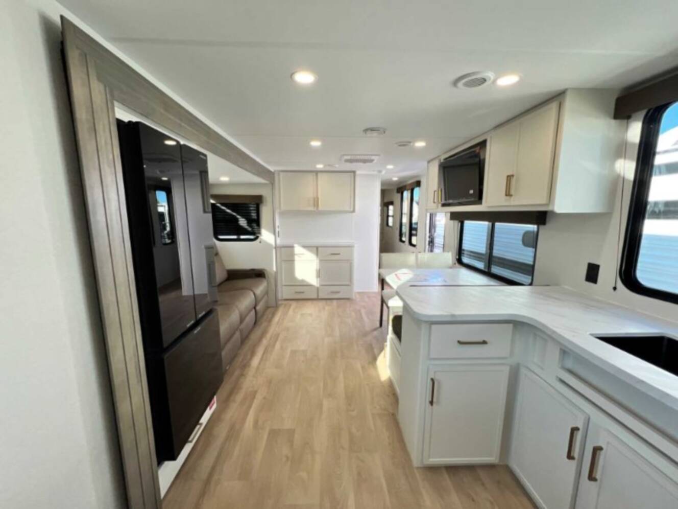 A photo of this 2026 Grand Design Transcend 285RKT