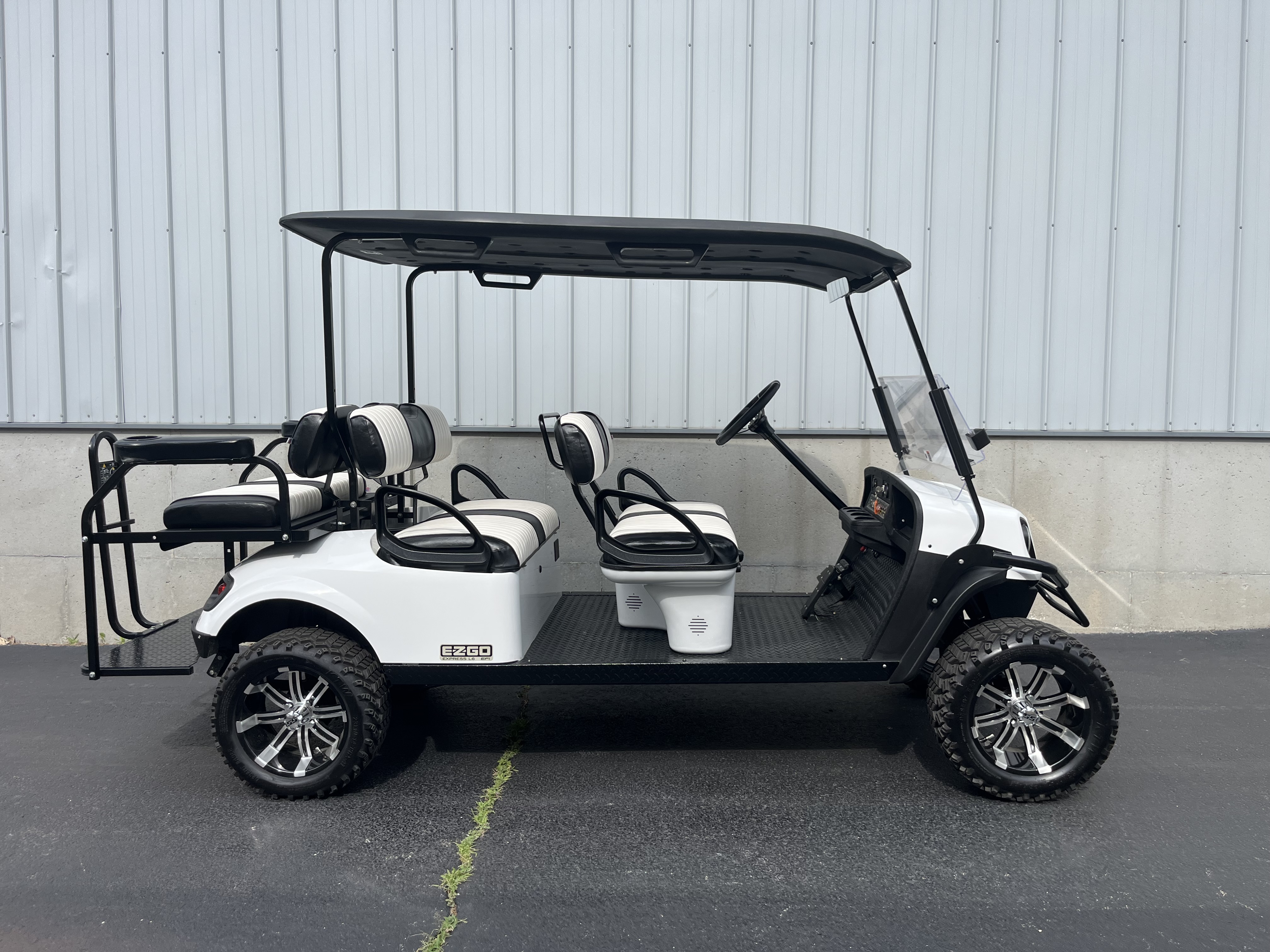 2018 E-Z-Go Express L6 in urbana IL