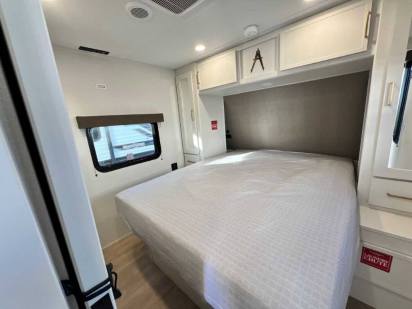 A photo of this 2026 Grand Design Transcend 285RKT