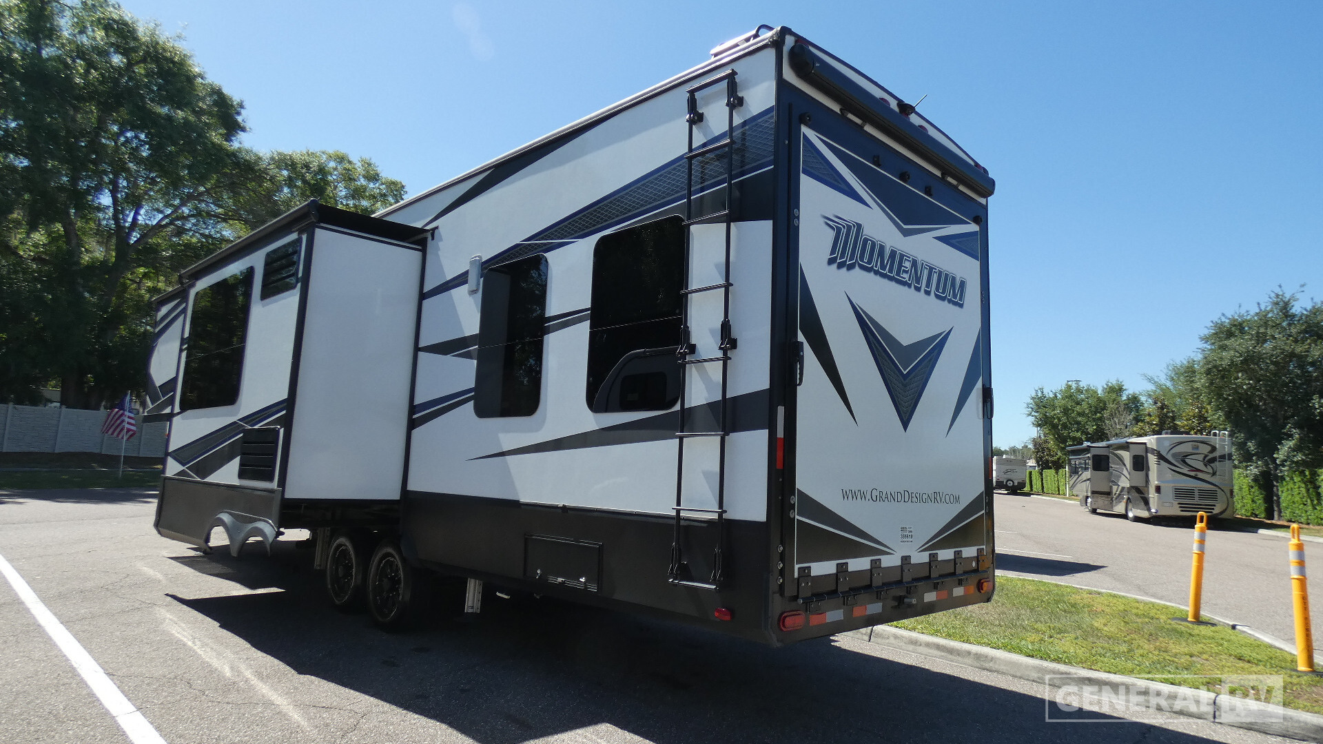 2018 Grand Design MOMENTUM M CLASS 354M in dover FL
