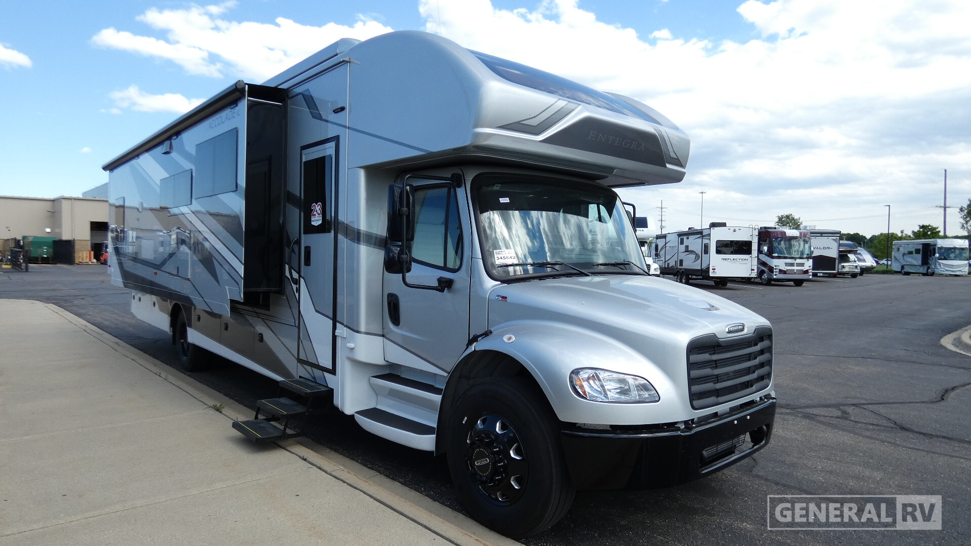 2027 Entegra Coach ACCOLADE XL 37M in wixom MI