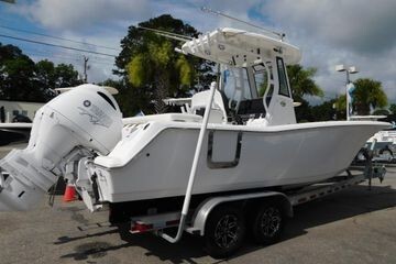 2021 Tidewater Boats 256 CC Adventure in charleston SC