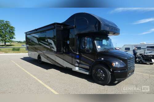 2027 Thor Motor Coach PASADENA 38DX in north canton OH