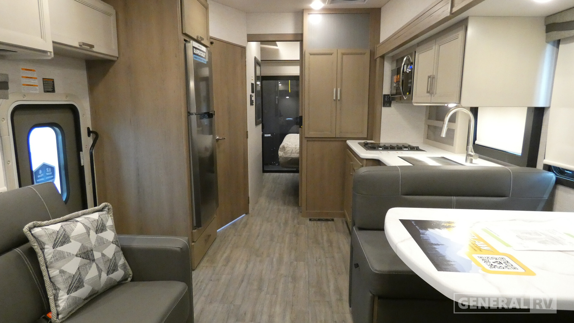 2026 Thor Motor Coach OUTLAW WILD WEST EDITION 38K in wixom MI