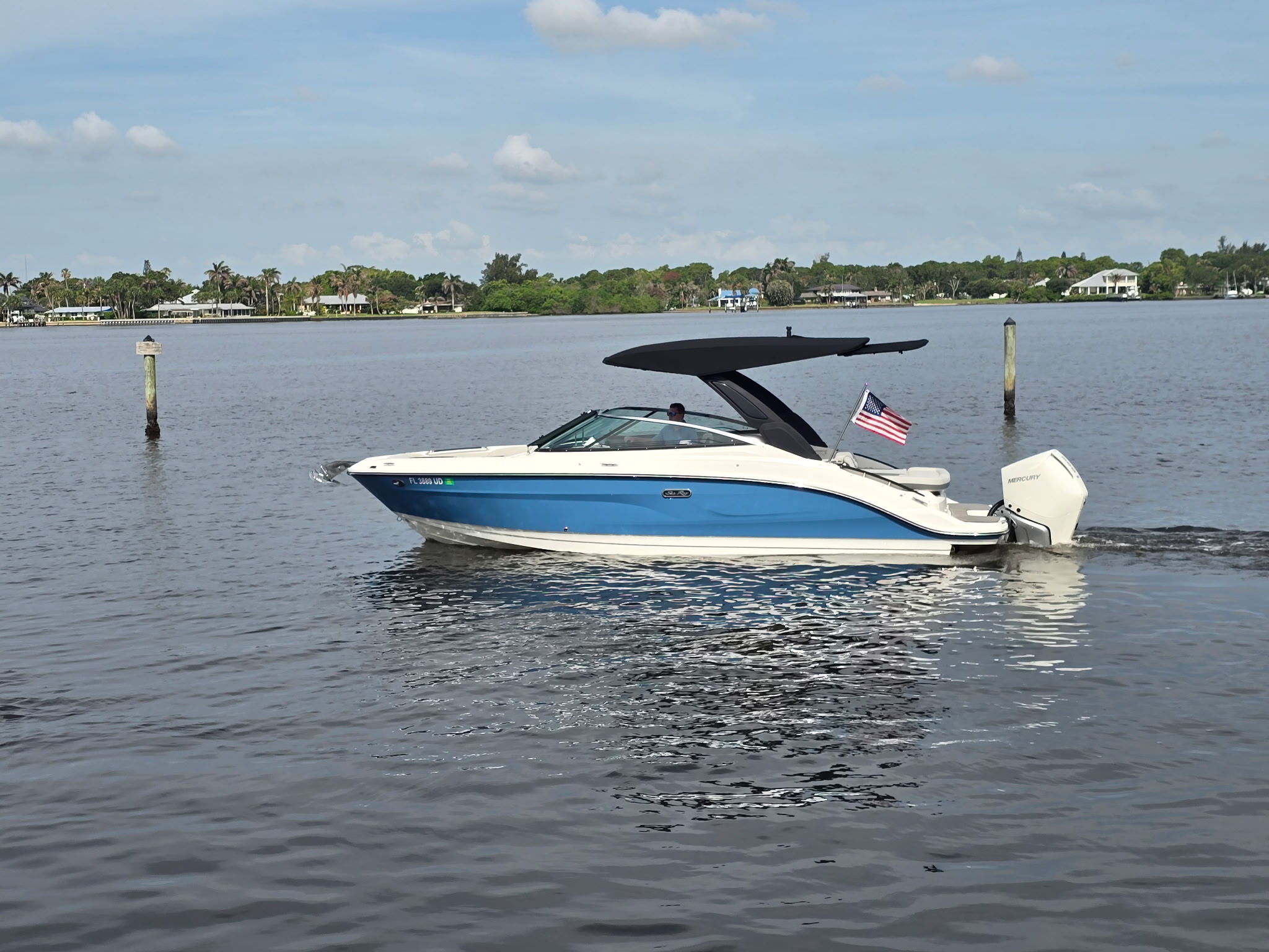 2025 Sea Ray 260 SLX OB W 230 in stuart FL