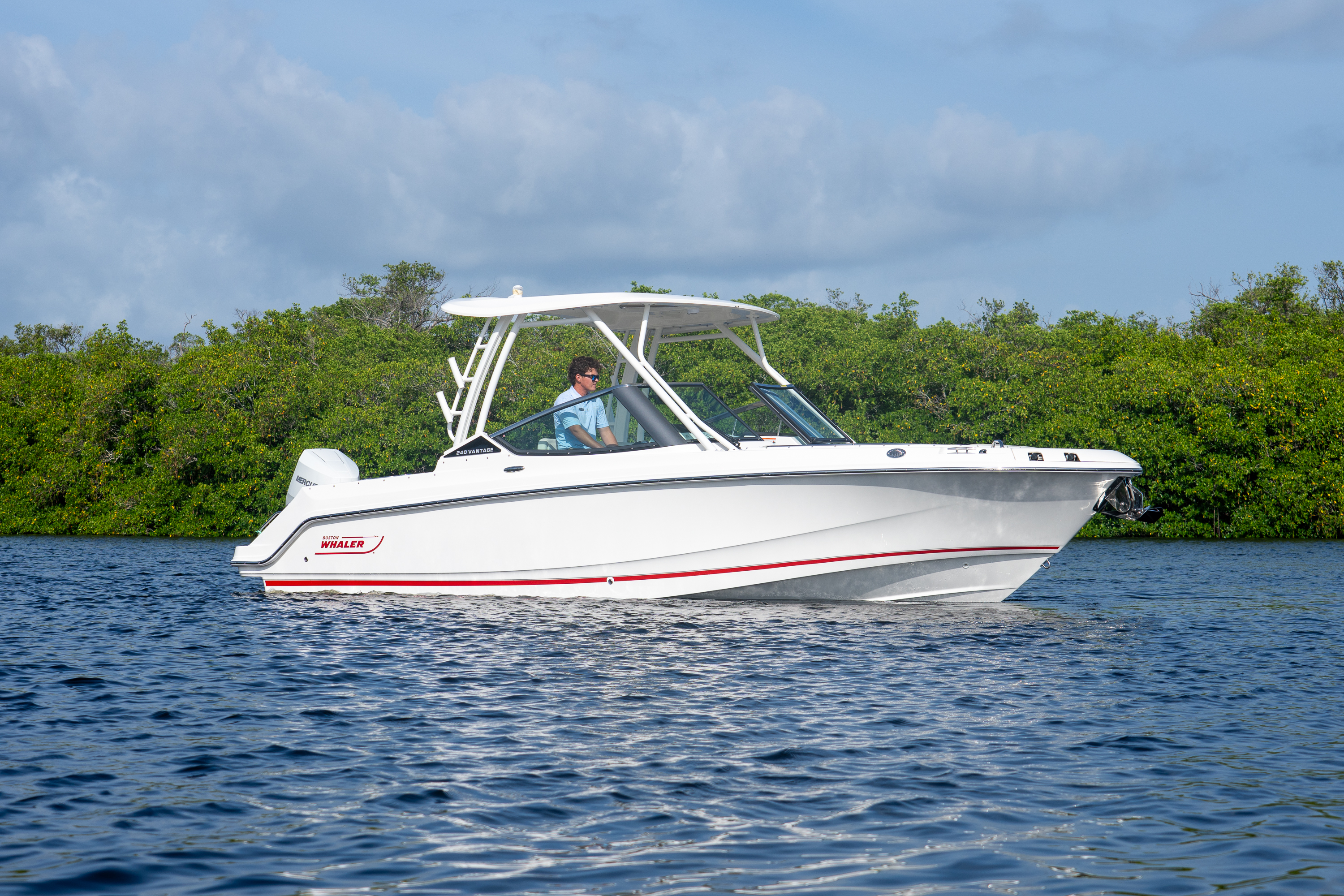 2026 Boston Whaler 240 Vantage in fort myers FL