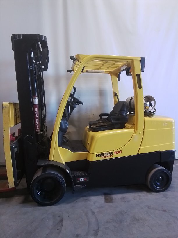 2017 Hyster S100FT in Pineville, NC