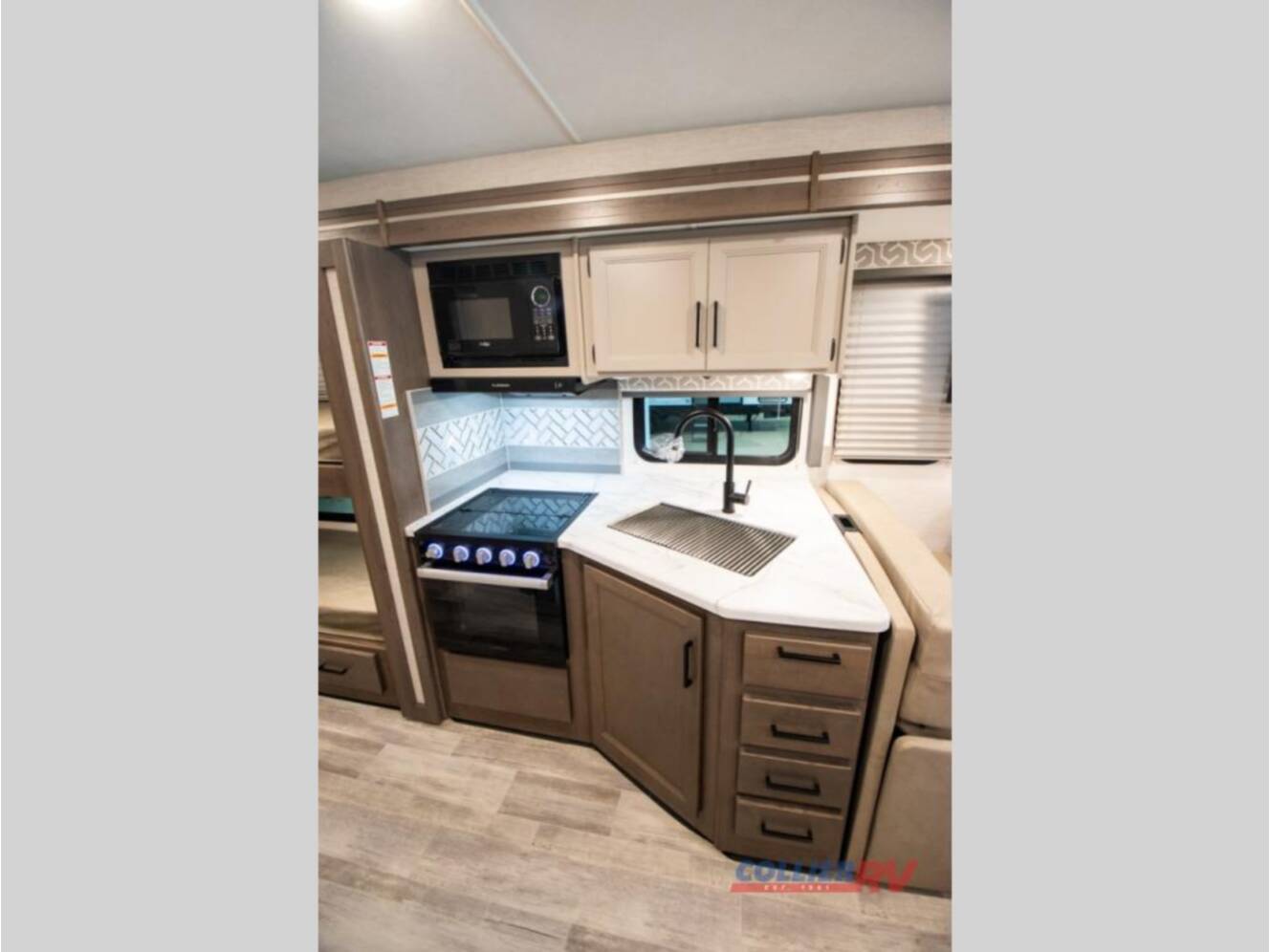 A photo of this 2024 Thor Motor Coach Freedom Traveler A32
