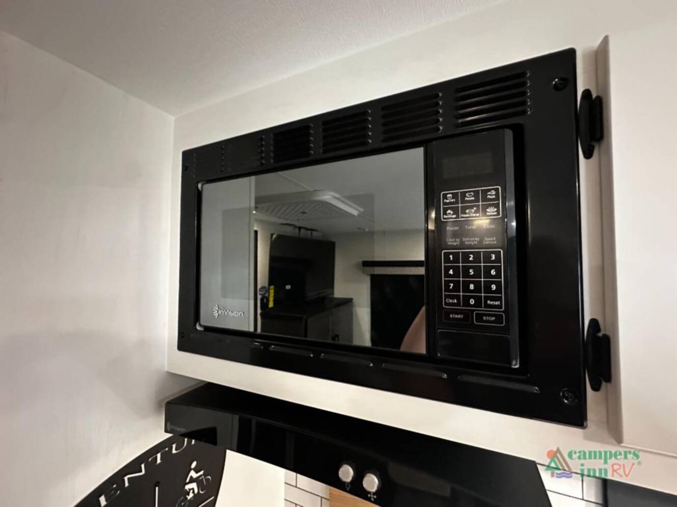 A photo of this 2026 Venture Rv Stratus 200VRB