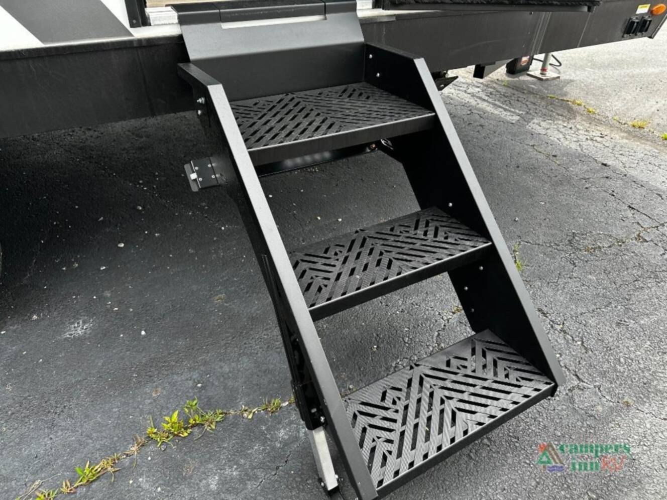 A photo of this 2026 Venture Rv Stratus 200VRB