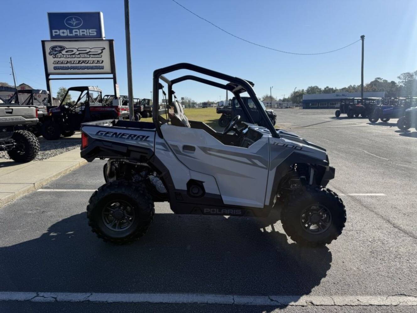 A photo of this 2026 Polaris® General 1000 Sport